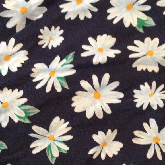 Old Navy navy daisy print tank top, XS - Picture 6 of 6